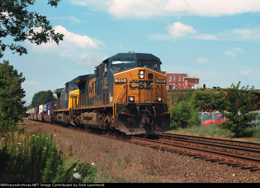 CSX 595